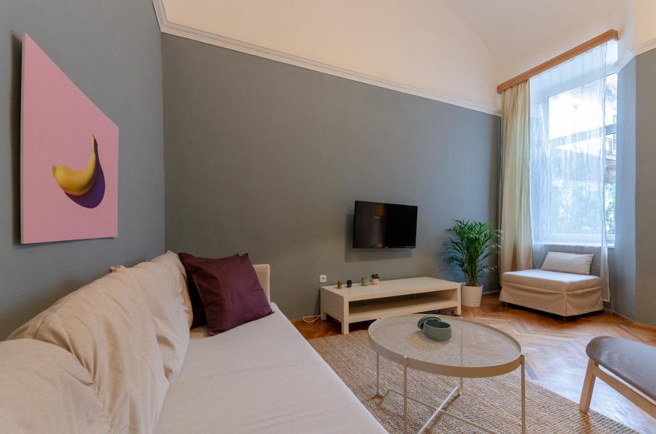 Lovely Apartment Next To Synagogue. Budapest Exteriör bild