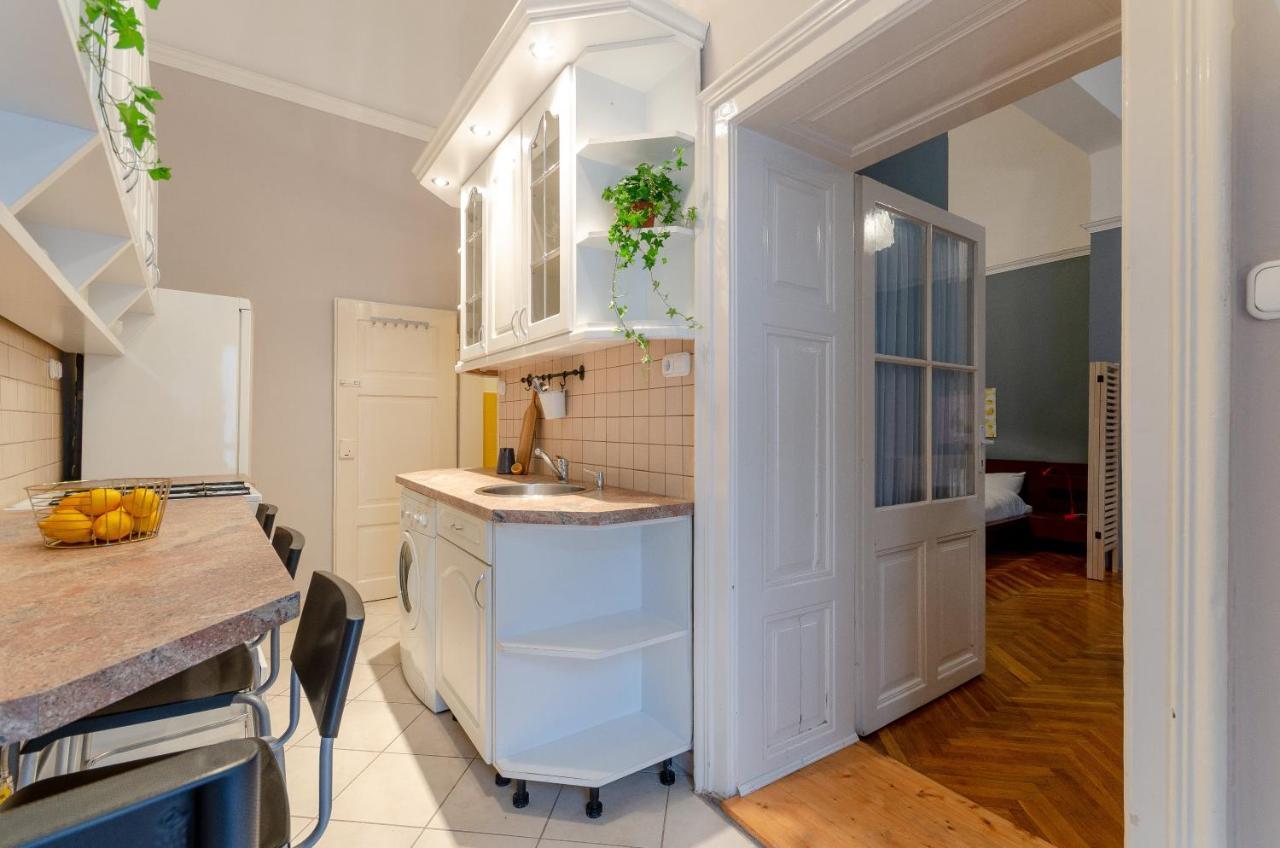 Lovely Apartment Next To Synagogue. Budapest Exteriör bild